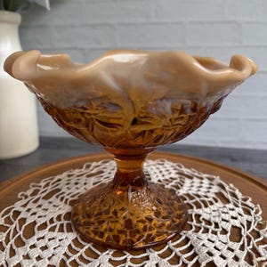 Vintage Fenton Amber Slag Glass Compote – Ruffled Edge Pedestal Candy Dish – Colonial Orange – Midcentury Home Decor – Collectible Glassware