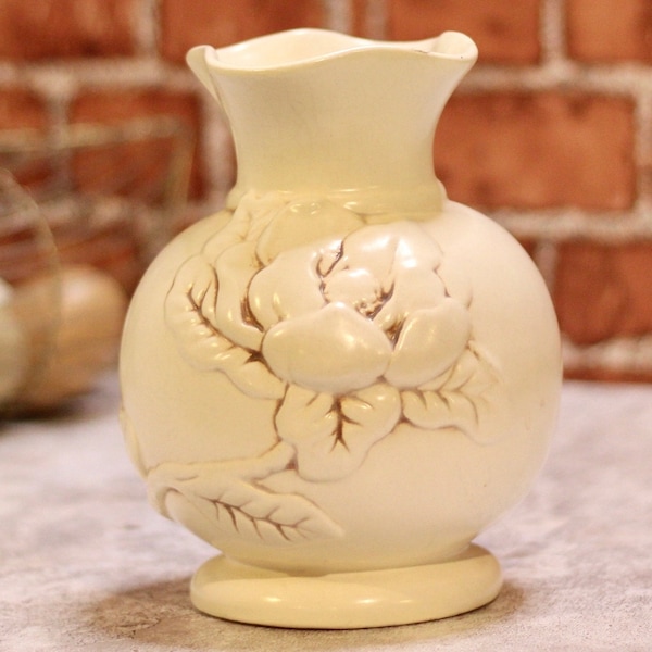 Vintage Red Wing Ivory Magnolia Vase Classic Ceramic Collectible Elegantly Crafted  - Floral Design Antique Home Decor