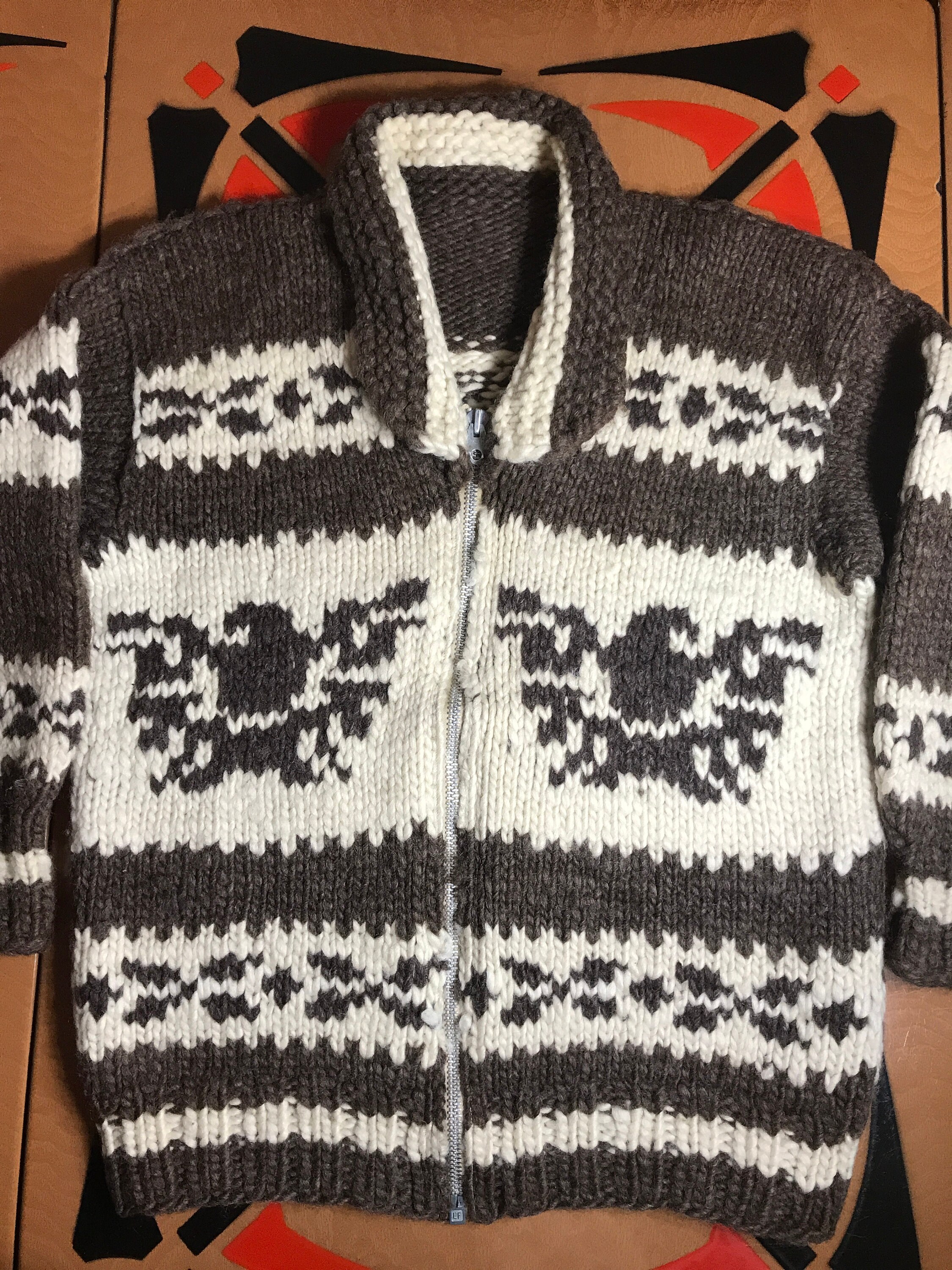 Authentic Cowichan Cowichan Sweater Vancouver JELADO Handknitted