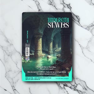 Undercity Sewers - Surveil Lands / Vintage - Full Art Holographique - pour les collectionneurs et les joueurs MTG - Cartes Magic Altérées