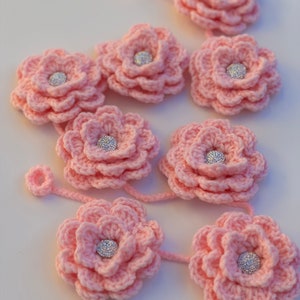 Crochet flower garland