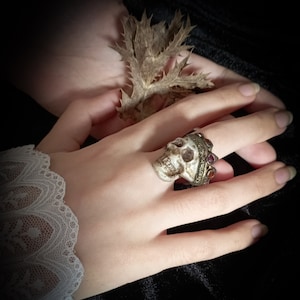 Fluorescent Skull Ring: Gothic Crown, Halloween Jewelry