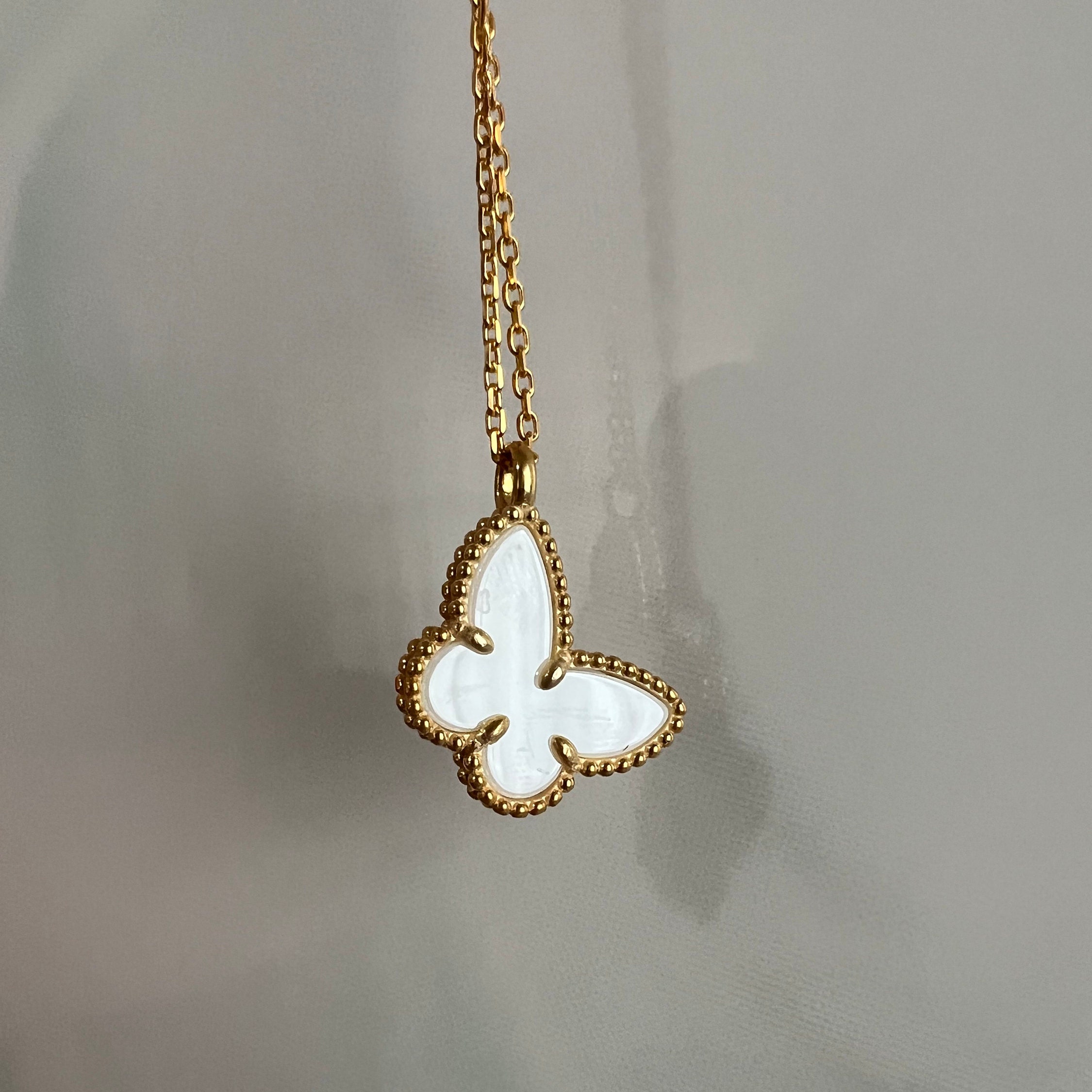 Buy Van Cleef Necklace Alhambra Online In India -  India