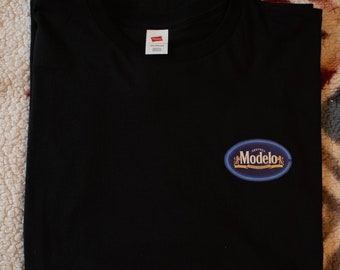 Modelo T-Shirt