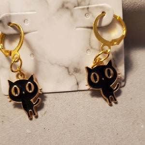 Scaredy Cat earrings