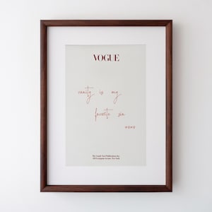 Retro Vogue-poster, trendy modeprint, oud geld esthetische kunst, luxe designer wanddecoratie, handgeschreven notitiekunstwerk, chique rode jaren 70-stijl