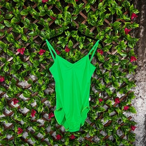 Pinch Front Leotard in Apple with Apple Trim. Ballet Leotard in Size XS/S.