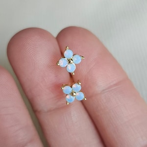 Natural Opal Minimalist Earring，925 Sterling Silver Stud Earring，Flower Stud Earrings，Dainty Stud Earring, Opal Stud Earrings, Gift for Her