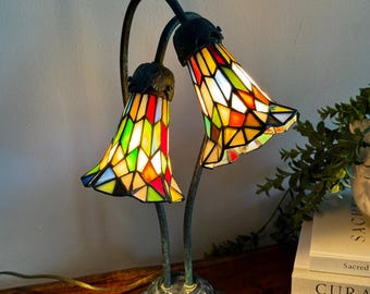 Tiffany Style Double Lily Table Lamp Stained Glass Floral Accent Light