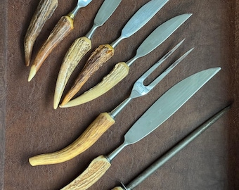 Juego de cuchillos y trinchar vintage con mango de ciervo alemán – Solingen, Alemania – 8 piezas
