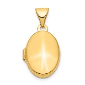 10K Yellow Gold Womens Plain Polished Oval Picture Locket Pendant Charm 21 mm