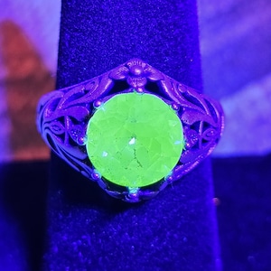 Uranium Glass Round cut Ring size 7. Antique style new Sterling Silver with a vintage Uranium glass stone that glows under black/UV light