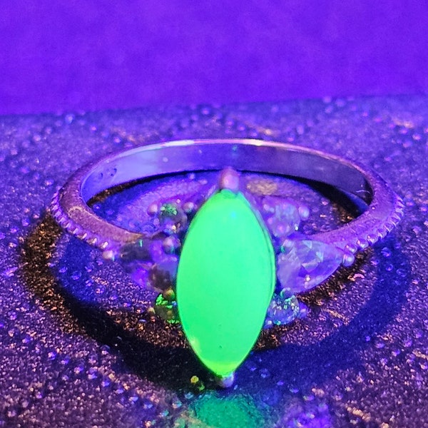 Uranium Glass Ring Size 6-9 new Sterling Silver w/accent stones & vintage Marquee cut Uranium glass stone that glows under black / UV light