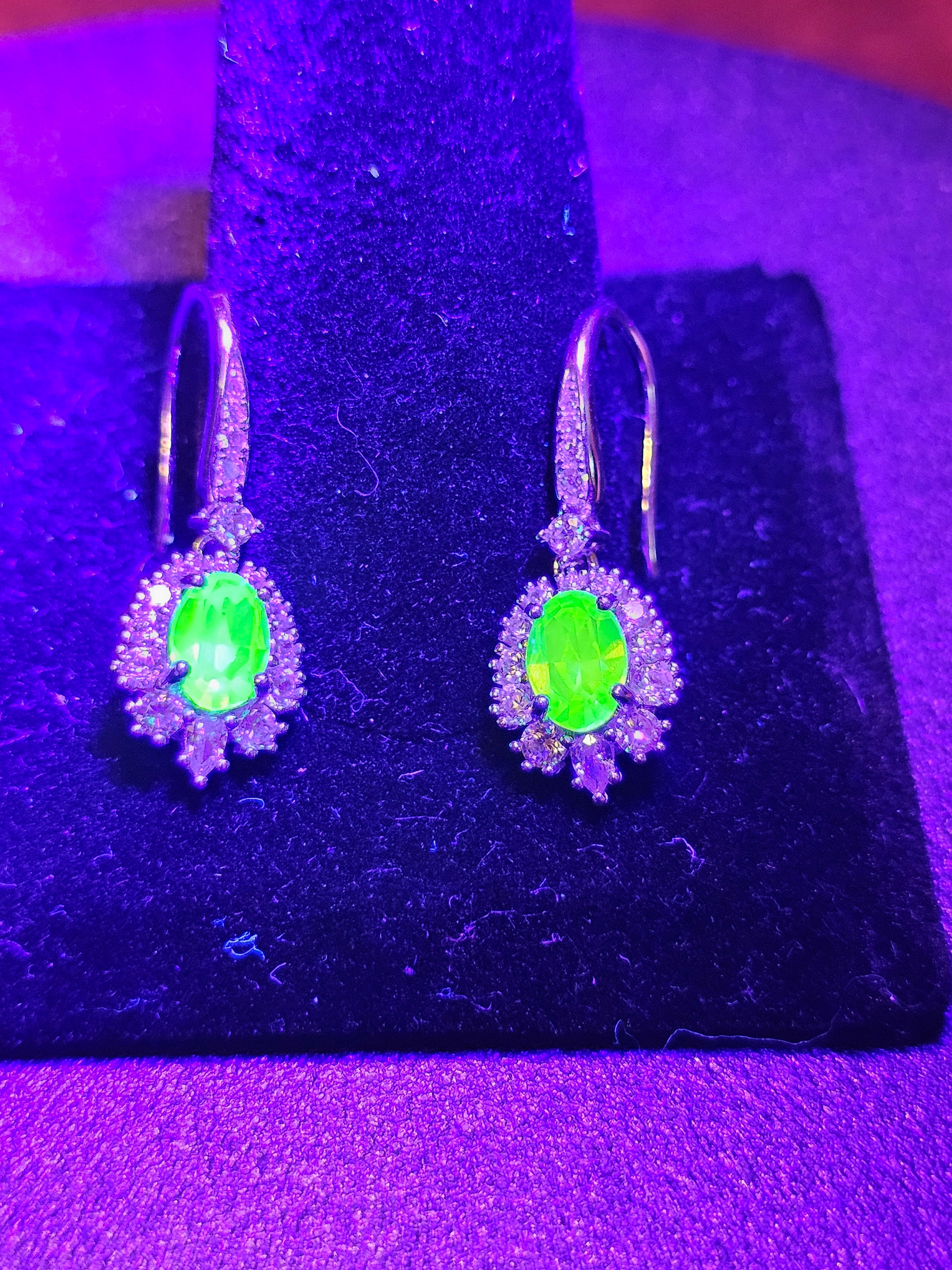Vintage Uranium Glass Earrings - Etsy