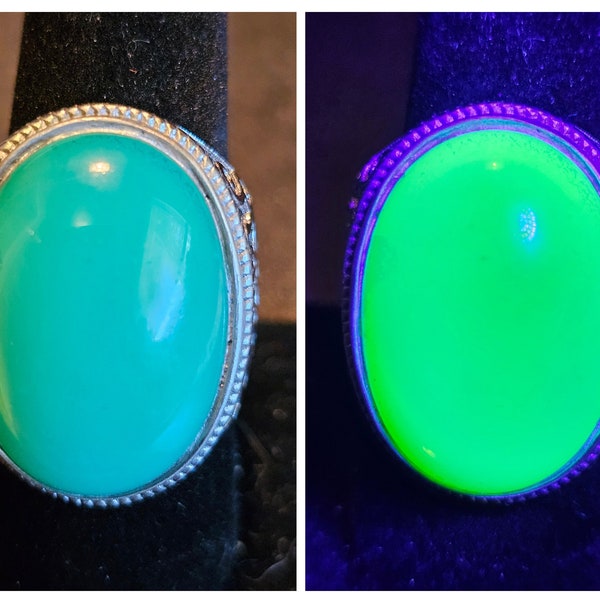 Uranium Glass Men's Ring Adjustable with 25x18 mm vintage Uranium glass  Cabochon cut opal colored stone that glows under black / UV light