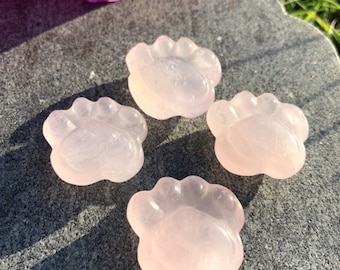 Rose Quartz Crystal Pet Paws - Healing Crystals for Pets - Crystal Energy Healing - Promotes Harmony, Peace, & Love. SIZE: 3-3.5CM