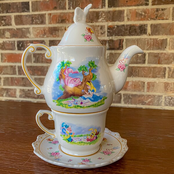 Vintage Disney Parks' Alice in Wonderland "Tea for One" Tea Set