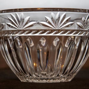 Cristal d’Arques Durand Corinth Clear Serving Bowl