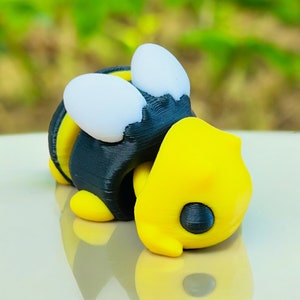 Mini Honey Bee 3D Printed Articulated Small Fidget Toy Insect Nature ...