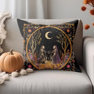 Halloween Skeleton Decor Throw Pillow Cover, Spooky Skeletons Indoor Outdoor Accent Pillow Cushion Case, Autumn Decor Gift For Halloween