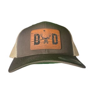 Dad patch hat with deer in middle
