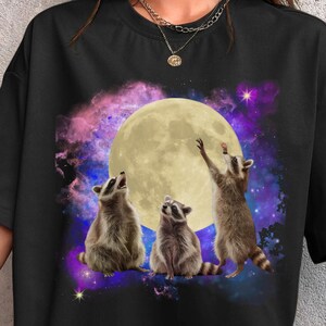 Three Raccoons Retro Graphic T-shirts, Vintage Raccoon Moon Tshirt Raccoon Lovers Funny Raccoon Shirt Meme Shirt Silly Gifts 90s Graphic Tee