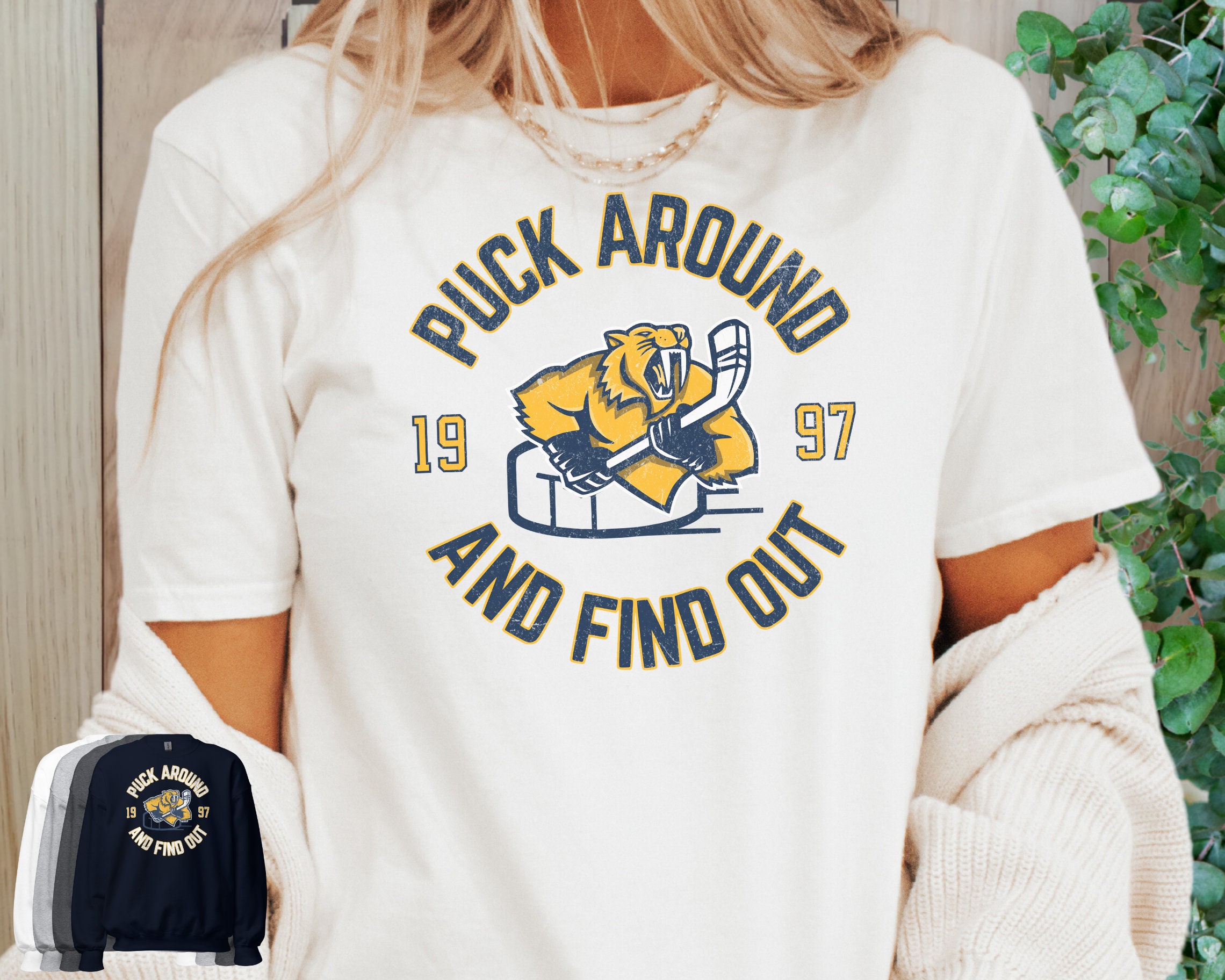THE PREDATORS 直筆サイン入りTシャツ THE PREDATORS 直筆サイン入りTシャツ（Nashville Predators