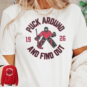 Chicago Blackhawk Shirt, Chicago Hockey, Chicago Blackhawk Gift, Vintage Chicago Blackhawk, Vintage Hockey Shirt, Game Day Shirt