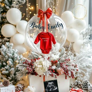 Bearbeitbares Weihnachtsballongeschenk Baby-Schwangerschaftsankündigung - Social Media Schwangerschaftsmitteilung - Digitale Babymitteilung