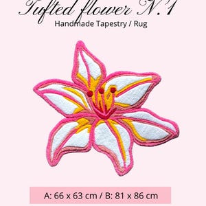Handmade pink lily tufted rug - floral tapestry home decor image 2