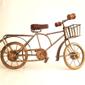 Vintage Metal Bicycle Decor | Large Decorative Bike Sculpture | Rustic Home Accent 37 cm