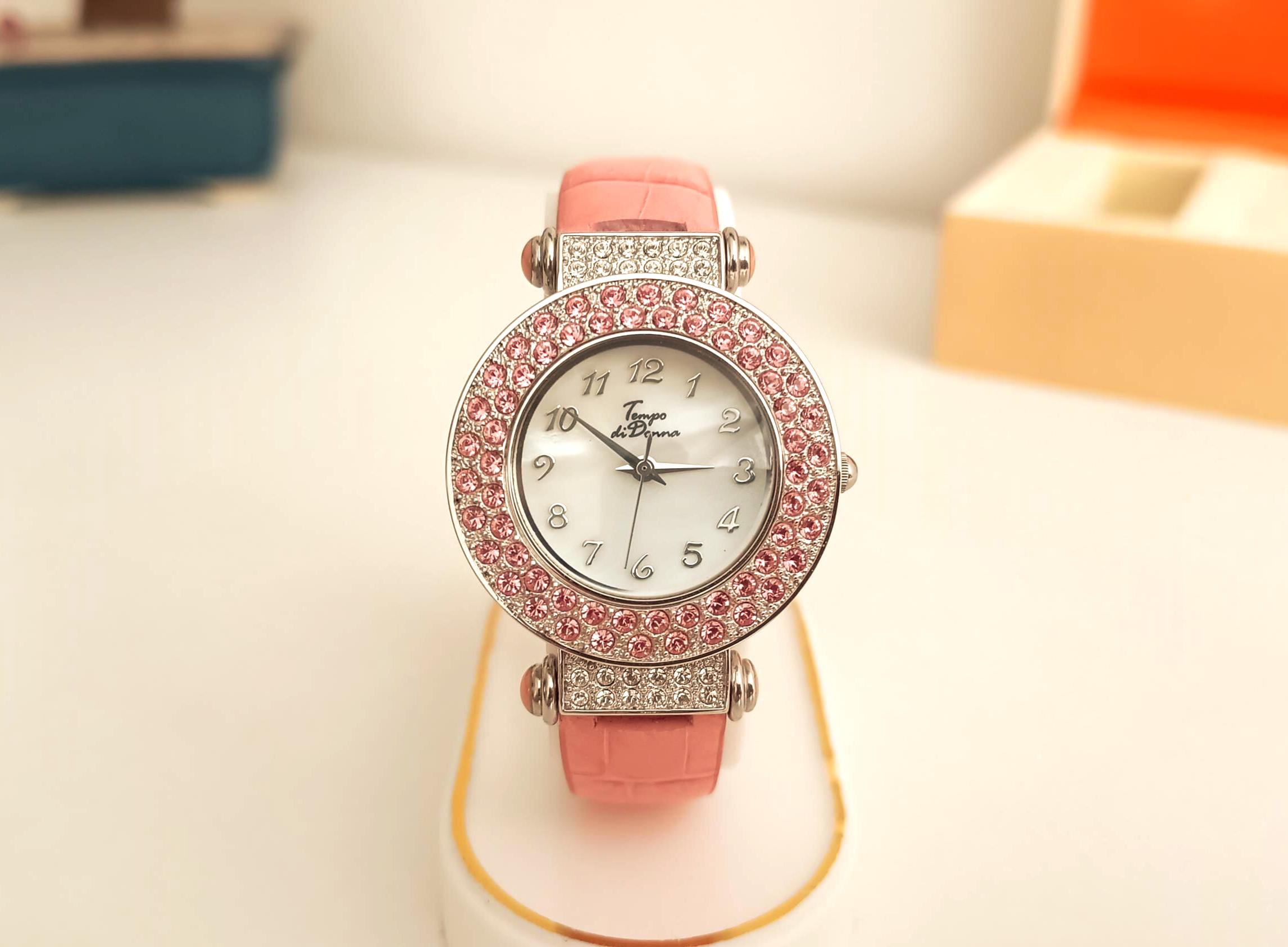 Crystal Bezel Ladies Watch Gift Set, Interchangeable Straps  display picture 1
