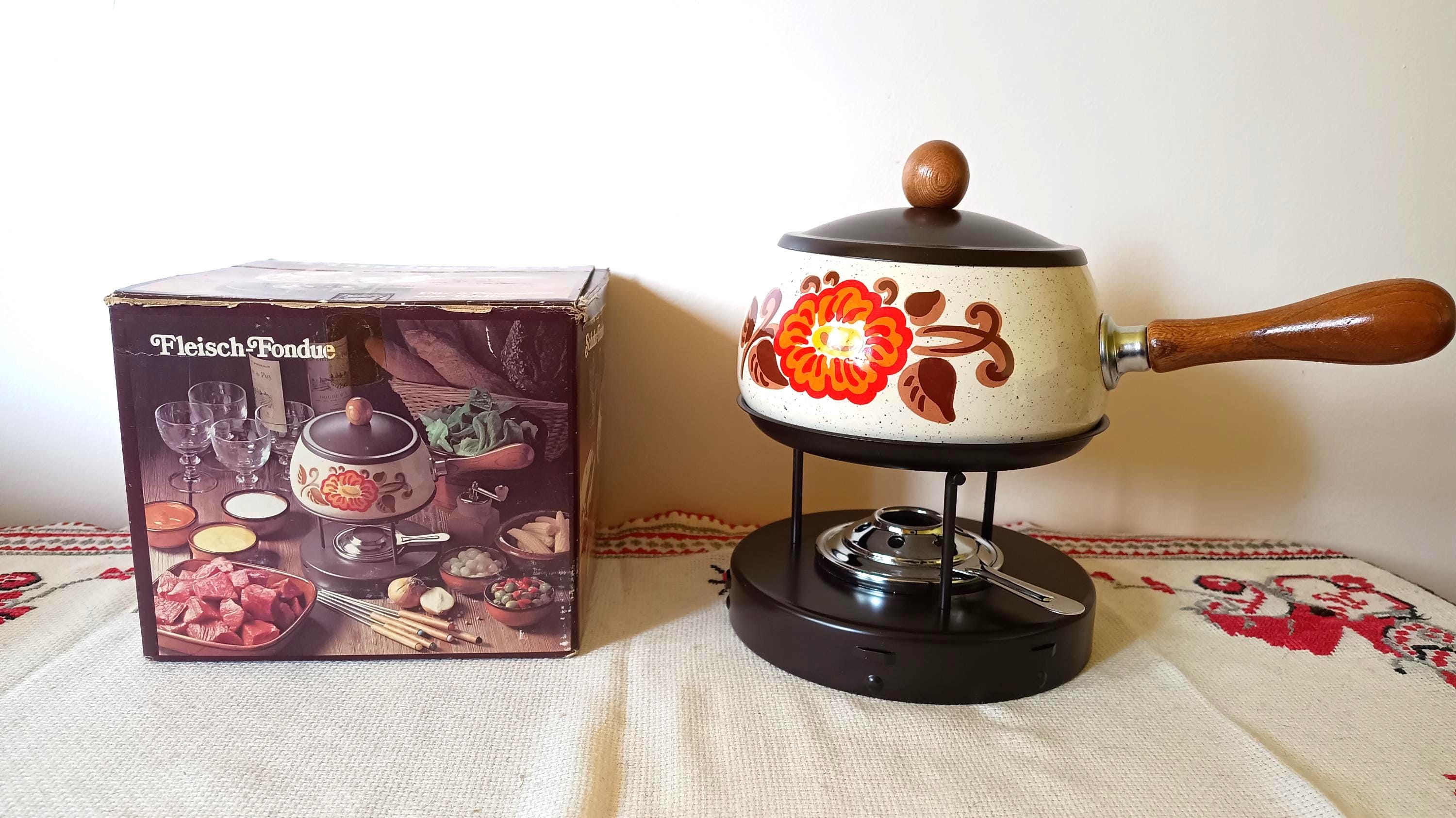 Service à fondue décor vintage - France