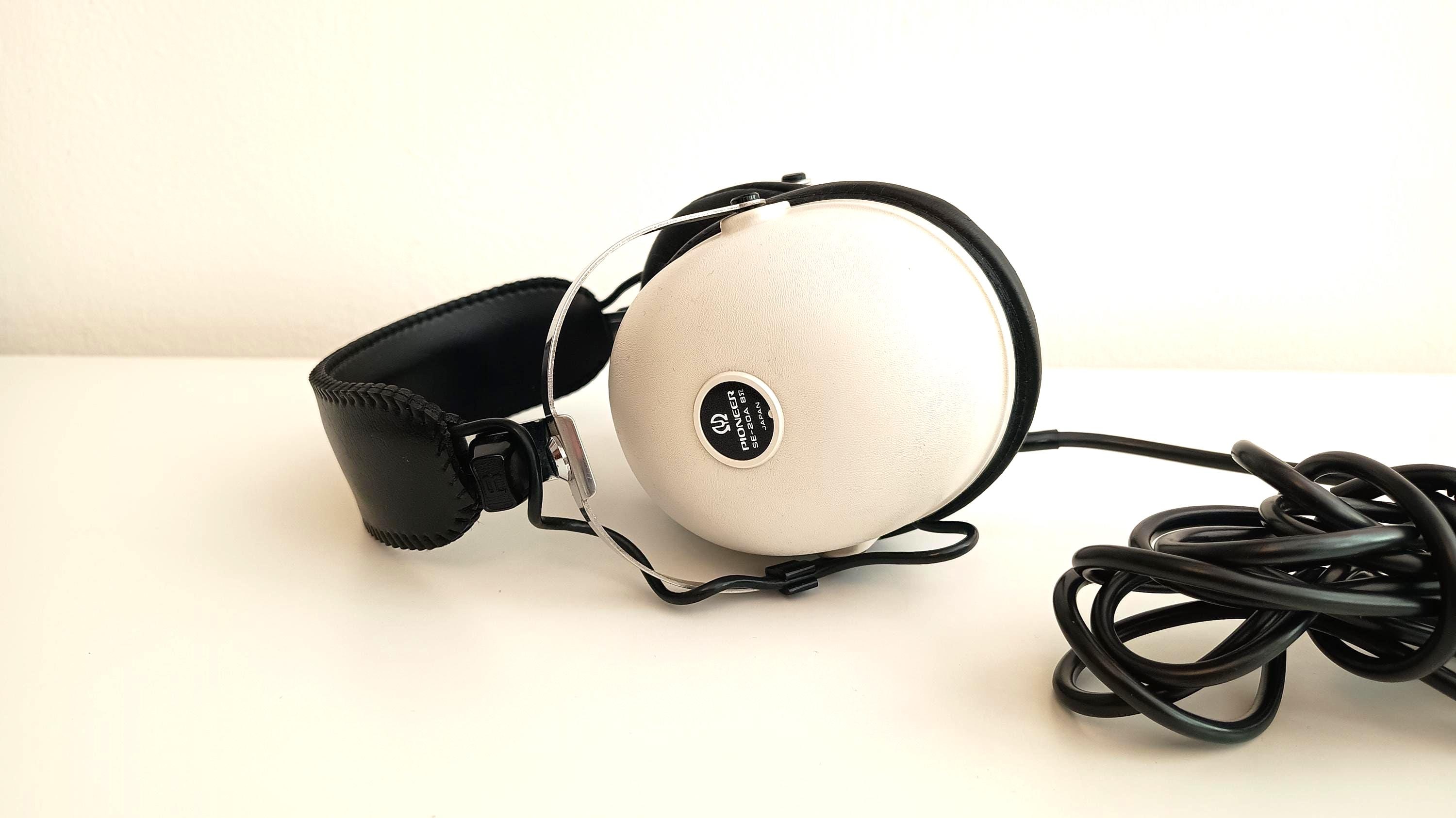 Vintage Pioneer Se20a Pioneer Headphones New Zealand