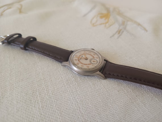 Pobeda 15 Jewels Made in USSR Woman's Watch - image 6