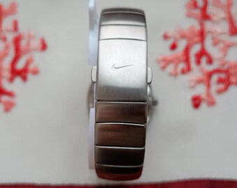 NIKE triax WK0007 クォーツ腕時計 A4141 New Rare All Steel Nike Triax Armored WR0073 H2O 100M