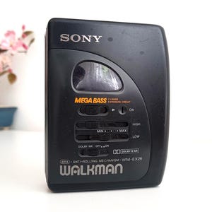 Sony Walkman WM-EX26 Cassette Player Tested Working