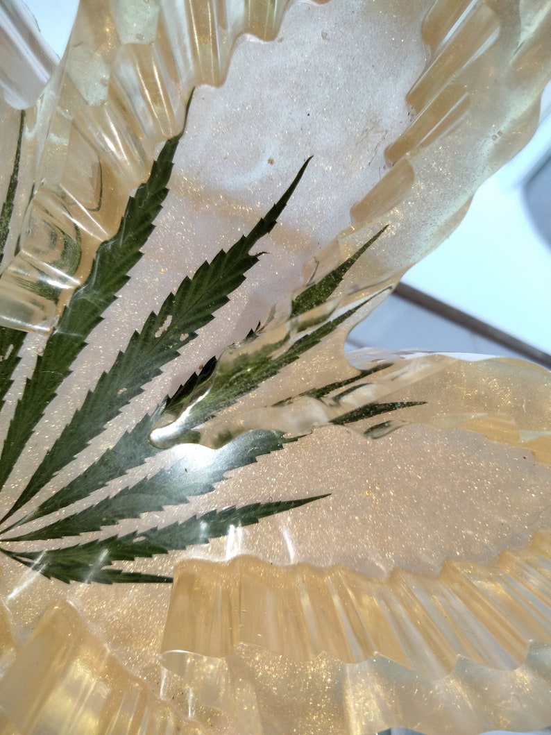 Ashtray With Real Leaf Inlay, Epoxy Resin, Father's Day Gift, Bachelor ...