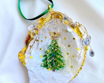 3D Oyster Shell Ribbon Christmas Tree Ornament