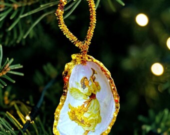 Angel Oyster Shell Christmas Ornament, Vintage Inspired