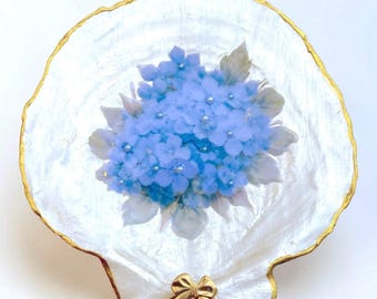 Blue Hydrangea Scallop Shell Ring Dish – Signature Collection