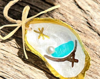 Hand Painted Nativity Oyster Shell Ornament