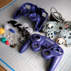 Refurbished/Modified GameCube Controller Custom GCC Nintendo Snapback Mod Paracord T3 Stickbox Clicky Tactile Z image 8