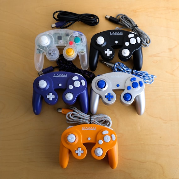 Custom OEM/PHOB GameCube controller, GCC, Snapback, Paracord Cable, Tactile Z, Trigger Plugs + More