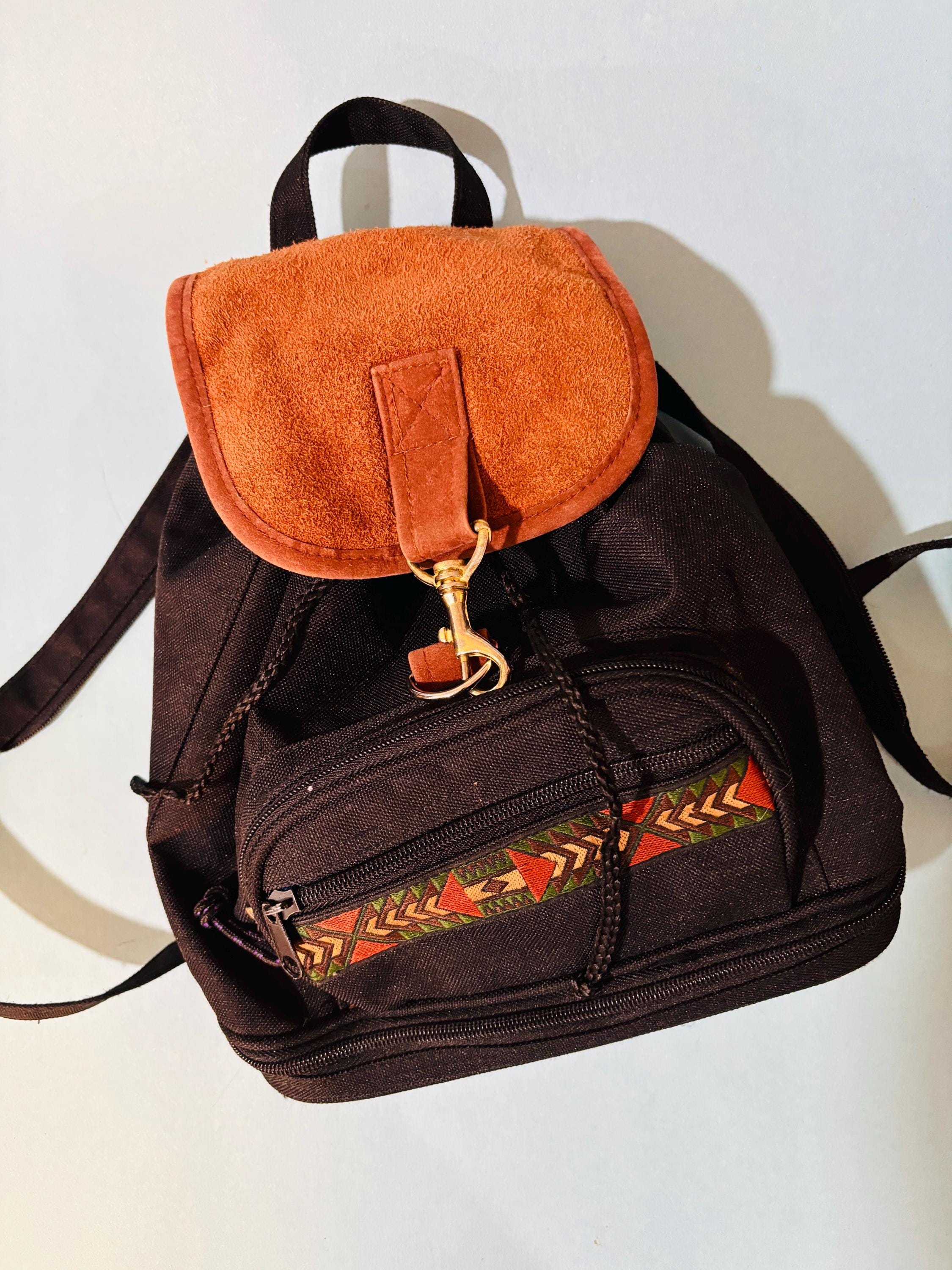 Vintage Y2K OZ Orifaz Argentine Small Leather Backpack Purse Handmade Leather Backpack with Traditional Embossed Motifs  main image 3