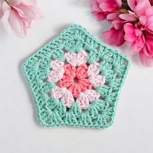 Granny Square Crochet Pattern – PDF Easy Beginner Motif