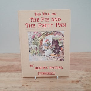 Vintage small Beatrix Potter The Tale of the pie and the patty pan collectible children&#39;s picture book hardcover
