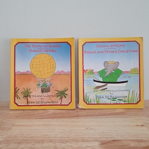 Vintage BABAR Jean De Brunhoff 1984 Babar at home, babar and father Christmas, The storybook babar, babar the king. Paperback vol1 and 2