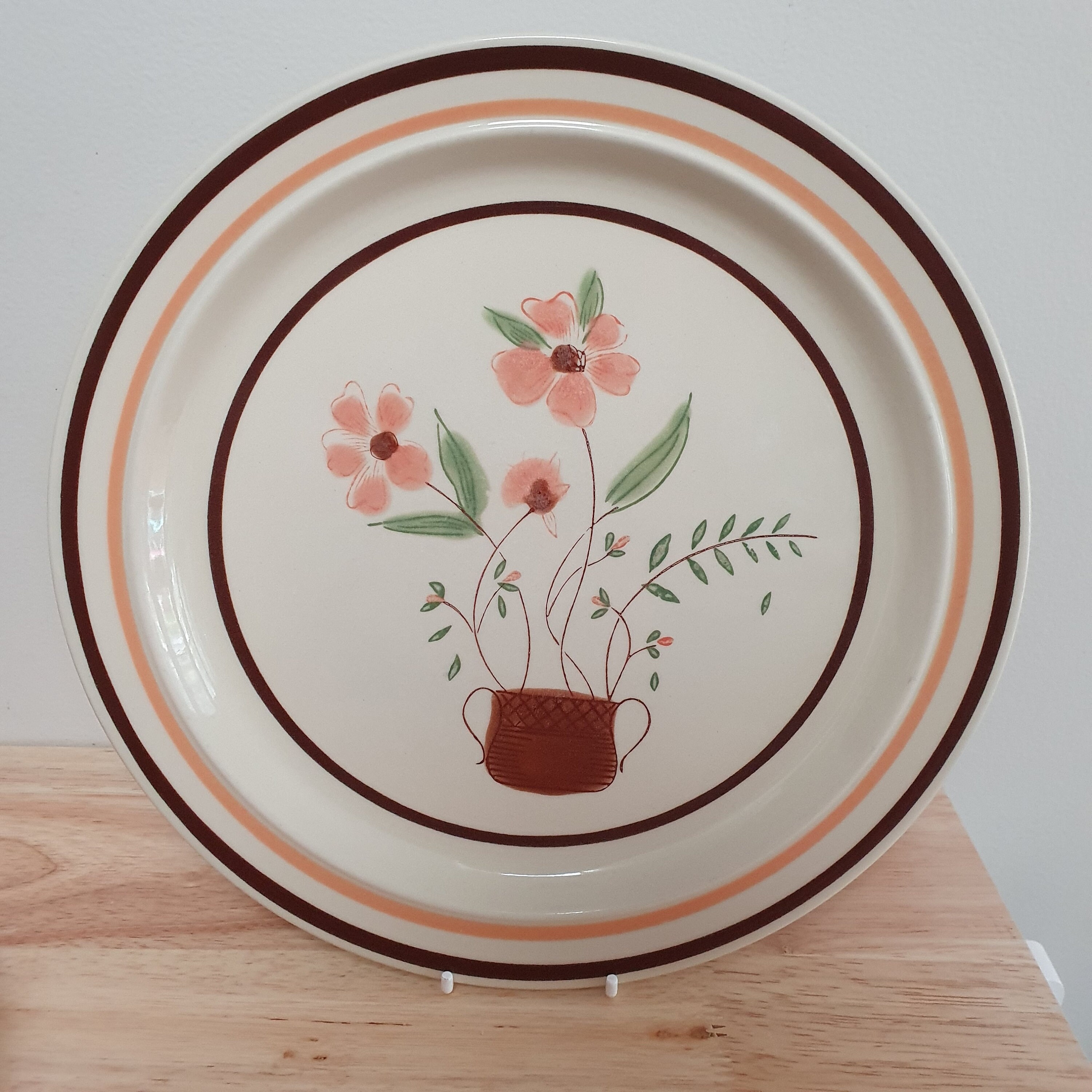 Vintage Countryside stoneware dinner plate 27cm diameter made in Japan