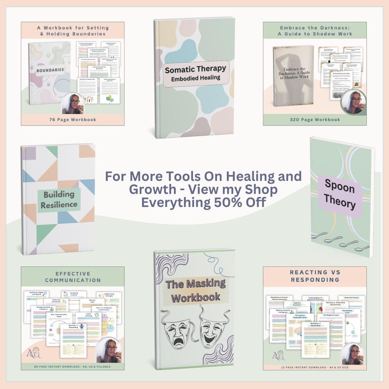 Pu&ograve; includere: Una collezione di quaderni di lavoro con titoli come "Boundaries", "Somatic Therapy" e "The Masking Workbook". Ogni libro ha un design di copertina unico. L'immagine include anche il testo "For More Tools On Healing and Growth - View my Shop Everything 50% Off".